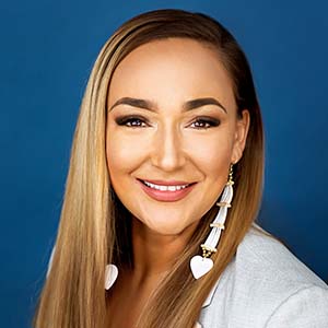 Chelaine Knudsen